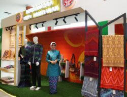 Dekranasda Kota Pontianak Stand Terbaik I Pontianak Expo 2023