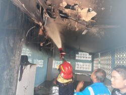 Kebakaran di Ponpes Khulafaur Rasyidin Kubu Raya, Polisi : Satu Orang Santri Dirawat Tim Medis