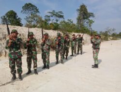 Kodim 1208/Sambas Laksanakan Latihan Menembak Senjata Ringan Triwulan IV Tahun 2023