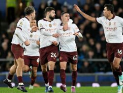 Everton 1-3 Man City, Kemenangan Man naik kembali ke empat besar