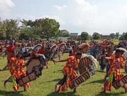 GANJAR PRANOWO Gelar Gebyar Seni Budaya Tradisional Jaran Kepang dan Serahkan Bantuan Gamelan