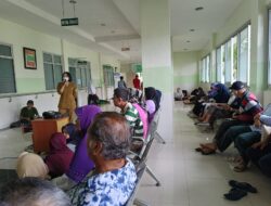 Waspada Penyakit Gigi dan Mulut pada Dewasa dan Lansia