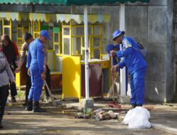 Aksi Bersih-bersih di Waterfront Peringati Hari Peduli Sampah Nasional