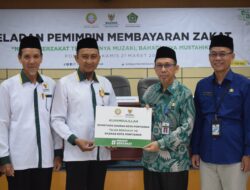 Pemimpin Harus Jadi Teladan Tunaikan Zakat