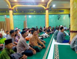 Polisi Lakukan Pengamanan Safari Subuh KNRP Kalbar di Sekadau