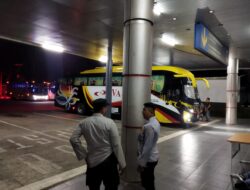 Ops Ketupat Kapuas 2024, Petugas Gabungan Pantau Arus Mudik Terminal ALBN dan Bandara Internasional Supadio