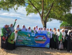 Memburu Barokah Merajut Ukhuwah: Fatayat NU Kalbar Adakan Tour Religi