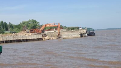 Aktivitas Pelabuhan di Teluk Batang Diduga Tidak Memiliki Dokumen Lingkungan yang sah