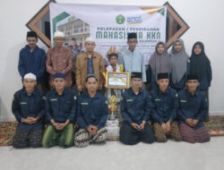 Pamit dan Perpisahan Mahasiswa KKN STEI Abdussalam dengan Warga Parit Berinang