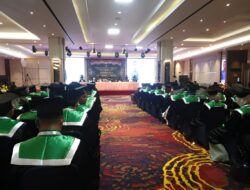 Gelar Wisuda Ke-II dan Dies Natalis Ke-VIII STITDAR Kubu Raya