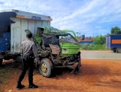 Kecelakaan Maut, Mobil Boks Vs Dump Truk di Kilometer 46 Desa Lintang Batang
