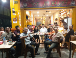Calon Wakil Wali Kota Pontianak, Harti Sapa Pengunjung Warung Kopi di Hijas Gajah Mada