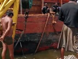 “Misteri” Tumpahnya Muatan Kapal di Perairan Pontianak Menjadi Sorotan dari Berbagai Pihak