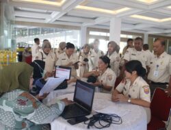 Korpri TNI Bersama Korpri Polda Prov. Kalbar Gelar Aksi Kemanusiaan Sambut HUT ke-53