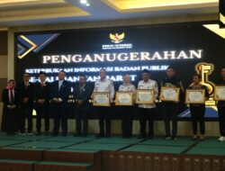 Pemkot Pontianak Juara Umum Badan Publik Informatif se-Kalbar Tahun 2024