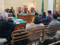 Perkara Dosen Bunuh Suami, Terdakwa Minta Saksi Agar Mendaftarkan Korban Ke Asuransi