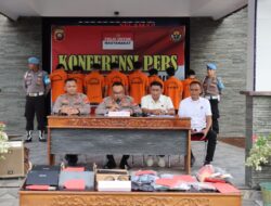 Kapolres Melawi Pimpin Konferensi Pers, Ajak Media Jaga Kamtibmas yang Kondusif