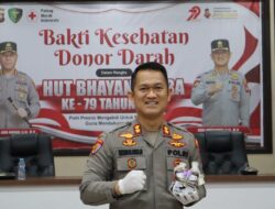 Personel Polresta Pontianak dan Bhayangkari Ikuti Donor Darah dalam Rangka Hari Bhayangkara ke-79