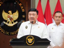 Menko Polkam: Provokasi Ganti Bendera Merah Putih Akan Ditindak Tegas