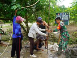 Satgas TMMD Kodim 1208/Sambas Cari Sumber Air untuk Pembuatan Sumur Bor