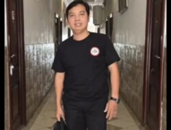 dr. Andre Yulius, Dokter Idola Rakyat Sampaikan Ucapan Natal 2025 dan Tahun Baru 2026