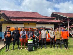 Babinsa Koramil 1204-17/Nanga Taman Bersama Forkopimcam Laksanakan Patroli dan Pemeriksaan Kesehatan