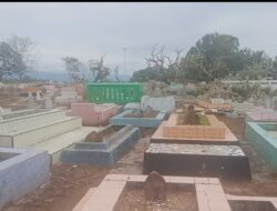 Aksi Bakti Sosial, IPI Buru Bersihkan TPU Di Kota Namlea Demi Menjaga Kota Bersih