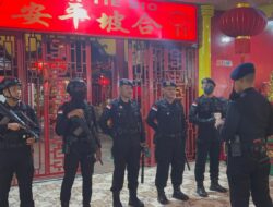 Pastikan Keamanan Ritual Naga Buka Mata, Subsatgas Komposit Sterilisasi Kelenteng Kuan Tie Bio