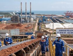 Nestapa Pekerja Lokal di Balik Megahnya Smelter PT WHW AR Kalbar