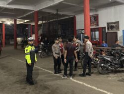Patroli Skala Besar Polres Landak Sisir Kota Ngabang, Antisipasi Curat, Curas dan Kriminalitas