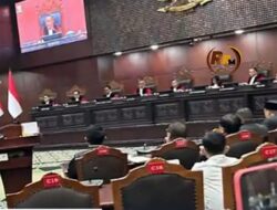 JIKA GUGATAN DENNY INDRAYANA DIKABULKAN, KURSI WAPRES GIBRAN DI UJUNG TANDUK ?