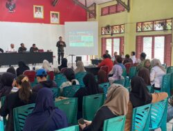 Satgas Penyuluhan Mabes TNI Perkuat Edukasi Karhutla, Warga Sedau Diajak Waspada