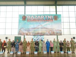 Peringati HUT ke-81 TNI, Kodam XII/Tpr Gelar Bazar Murah dan Pengobatan Gratis untuk Masyarakat