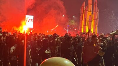 Ricuh di Bundaran Bambu Runcing Pontianak, Empat Polisi Terluka, Lima Mahasiswa Diamankan