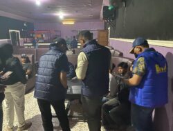 POLRES BURU BERSAMA BNNK BURU GENCARKAN RAZIA NARKOBA, TIGA PEREMPUAN DIAMANKAN UNTUK PEMERIKSAAN LEBIH LANJUT
